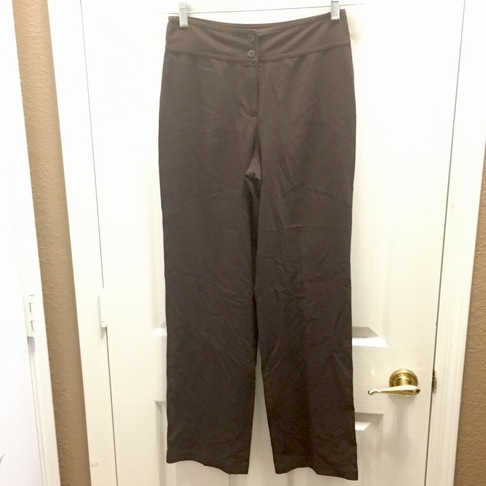 FINAL MARKDOWN Chico’s size 0 s/4 slacks